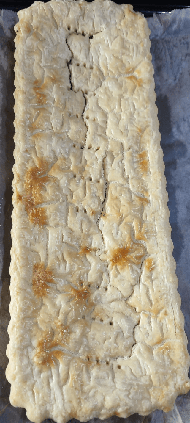 Corned beef pie 
